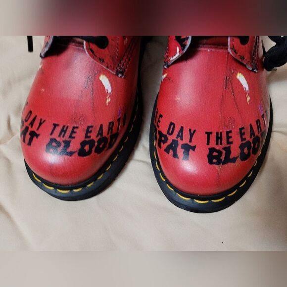 Rare Dr Martens Demented Are GO NWOB - Picture 6 of 8